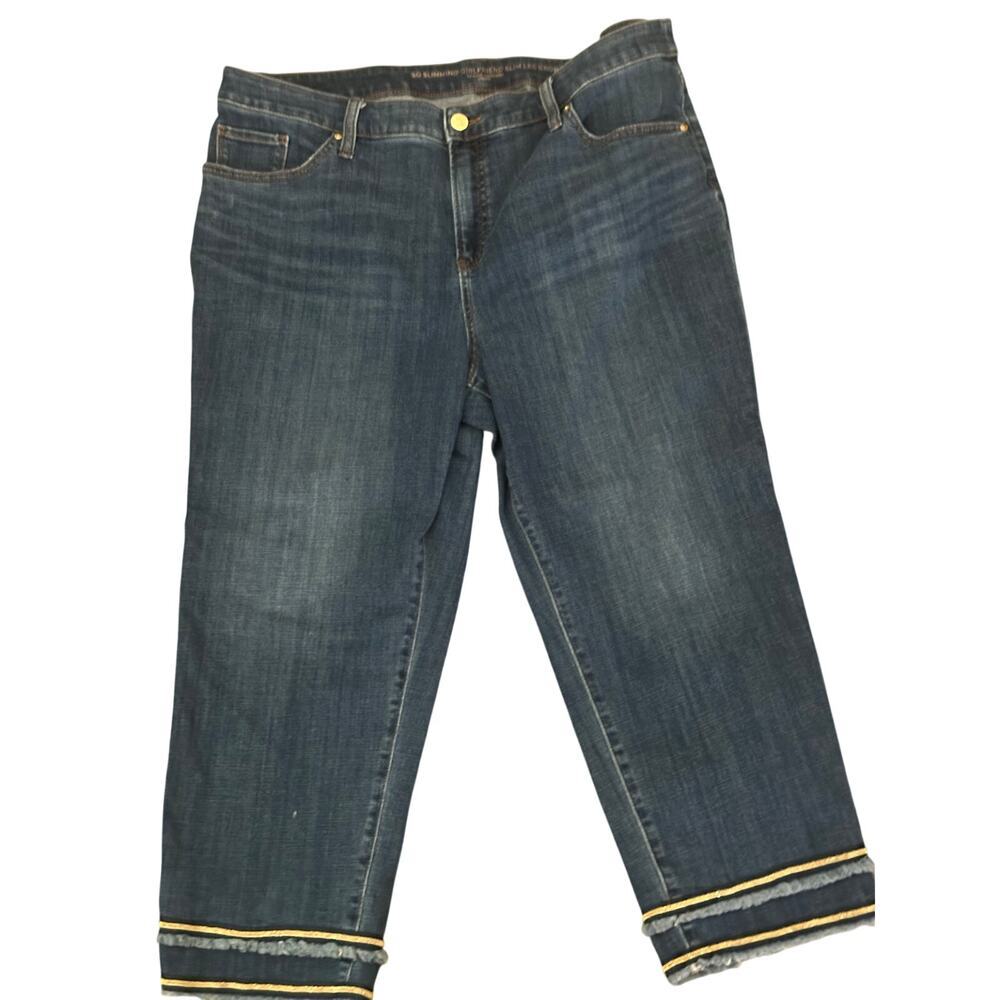 Chico's Women's Blue So Slimming Girlfriend Slim Leg Crop Denim Jeans Size 16